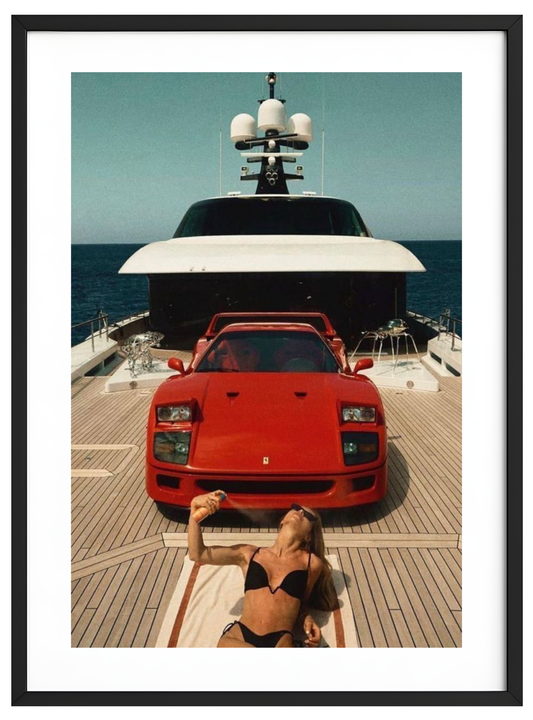F40 in einer Yacht &amp; Chill